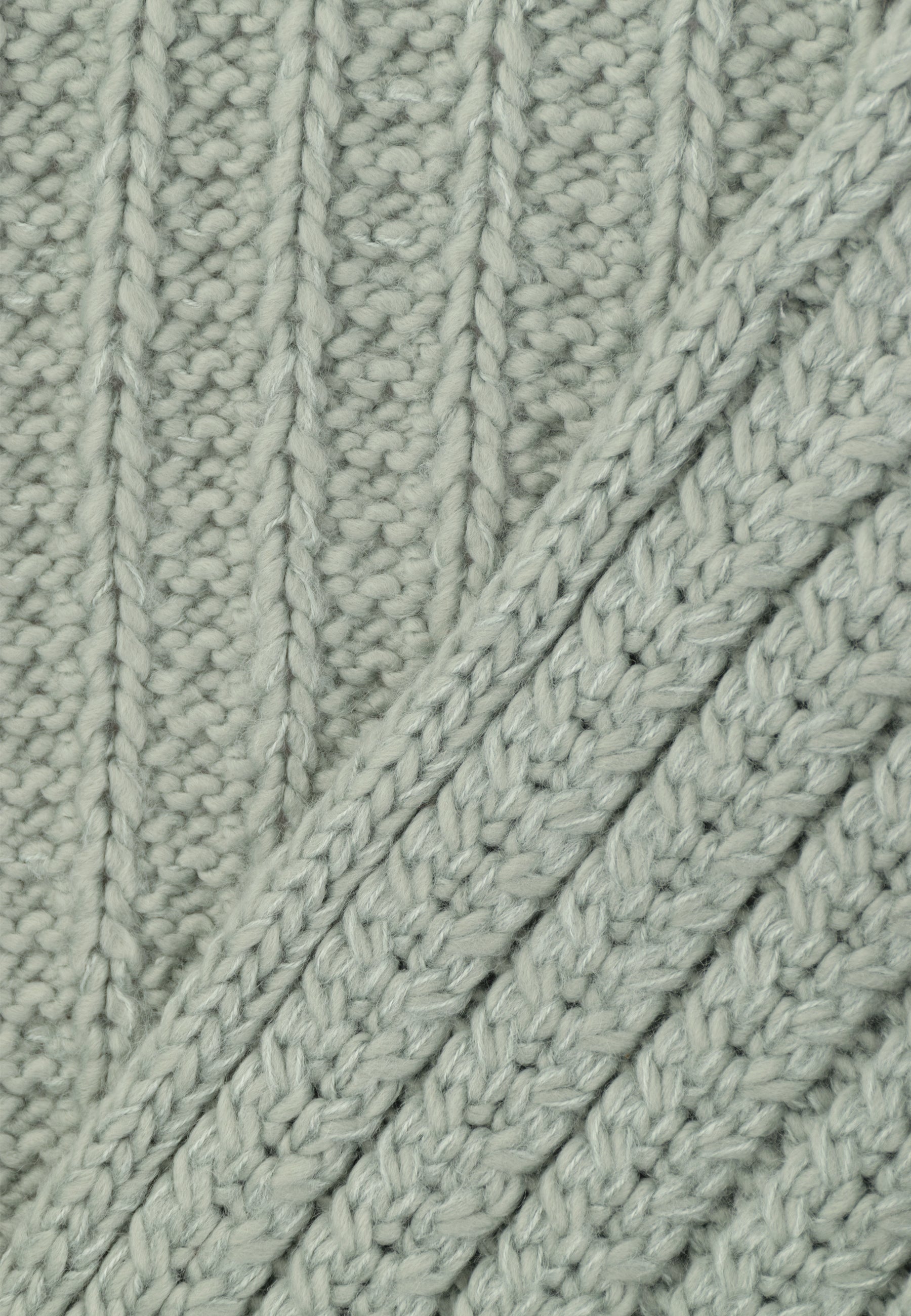 Knit Scarf With Cable Pattern