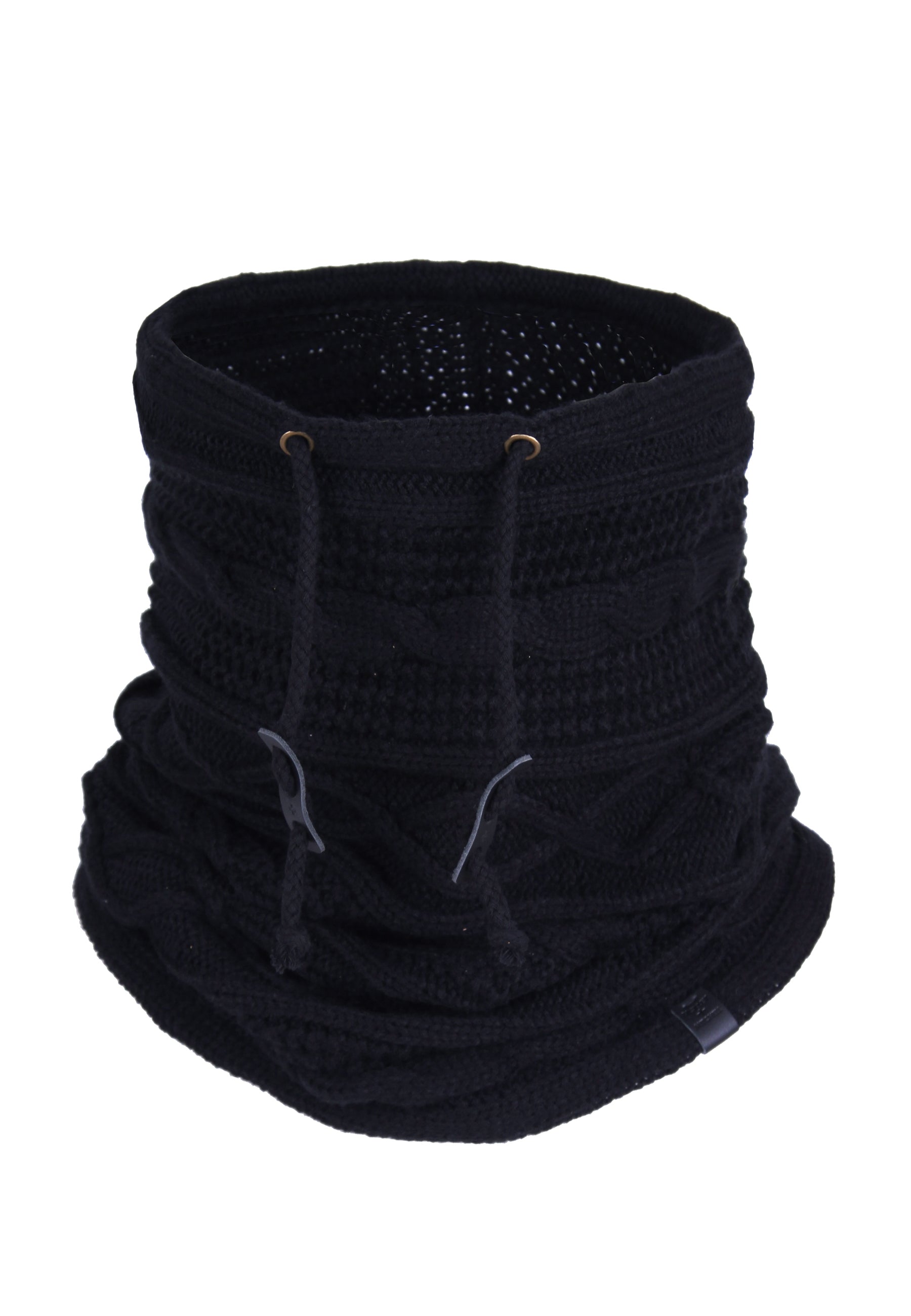 Nordic Cable Knit Neckwarmer