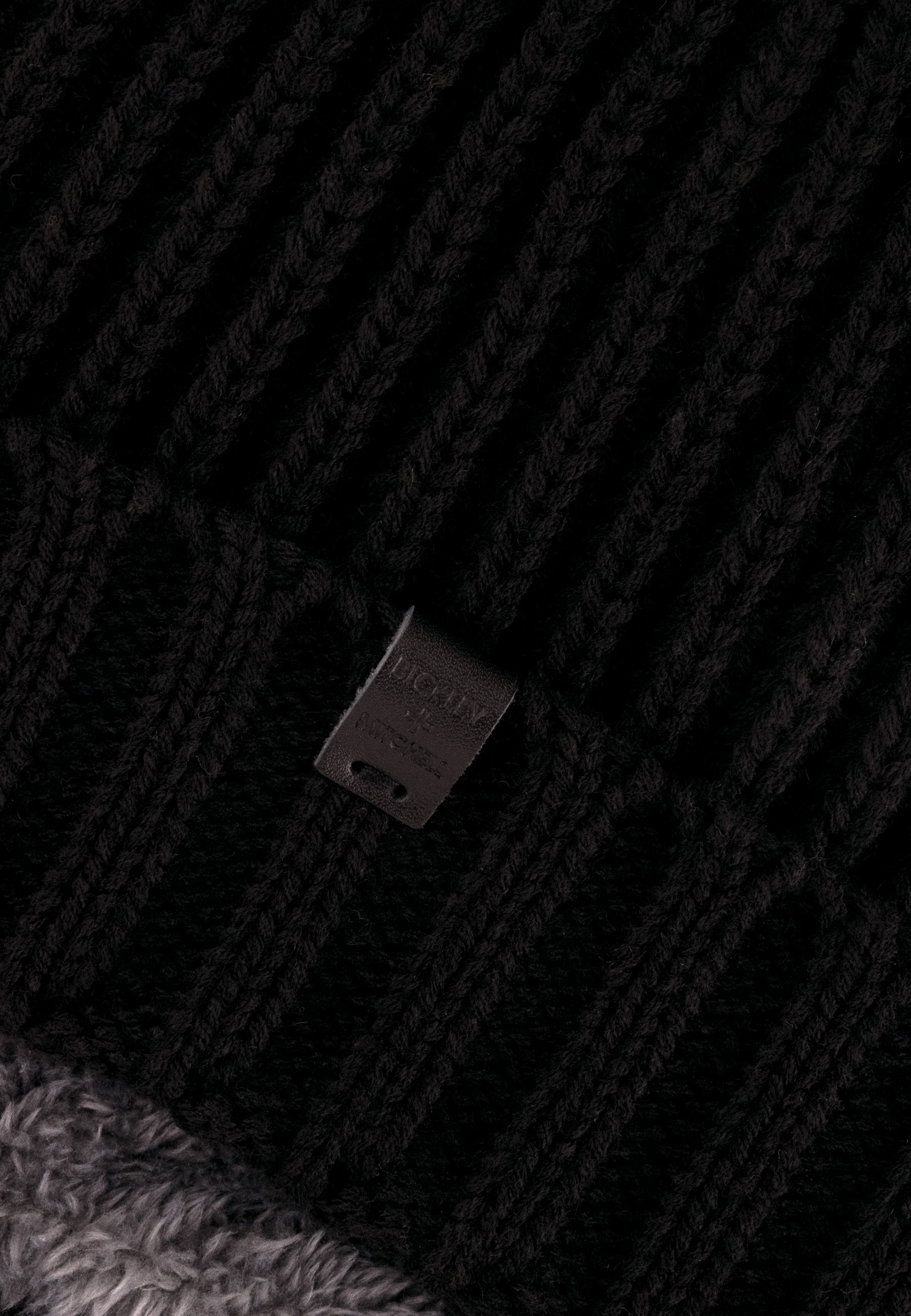 Two Tone Lined Beanie